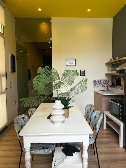 Modern Lux Apartment Downtown Rethymno  Bagian luar foto