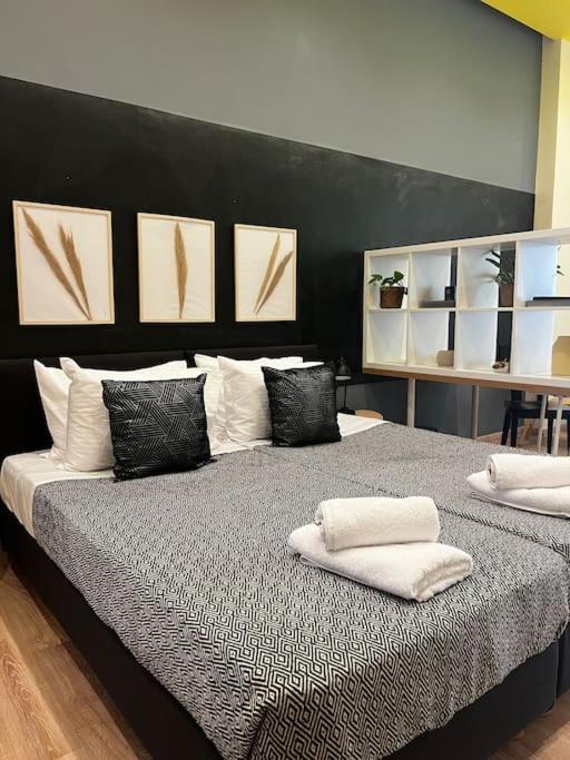 Modern Lux Apartment Downtown Rethymno  Bagian luar foto
