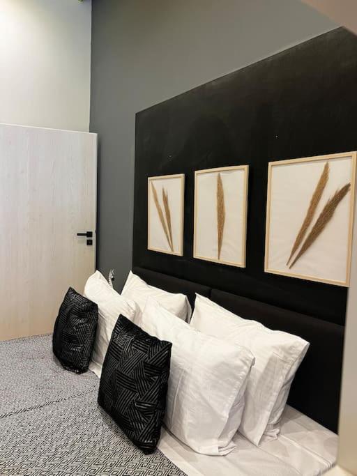 Modern Lux Apartment Downtown Rethymno  Bagian luar foto