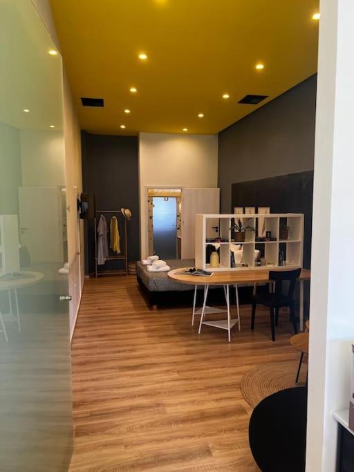 Modern Lux Apartment Downtown Rethymno  Bagian luar foto