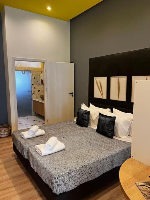 Modern Lux Apartment Downtown Rethymno  Bagian luar foto